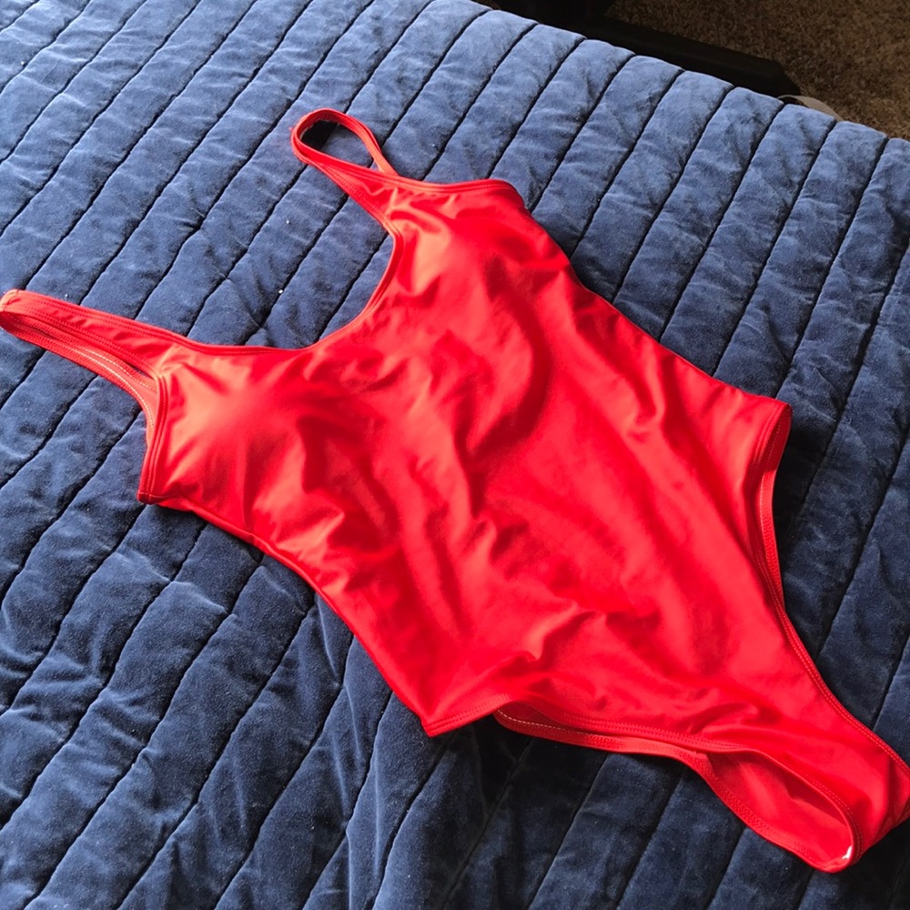 Cheeky Red Bathing Suit 👙❤️ M